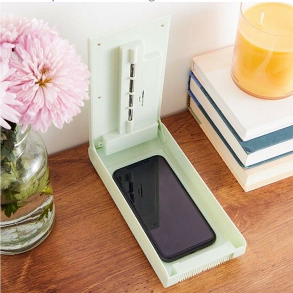 TECH Candy UV Sanitizer In Mint Green - Picture 1 of 15